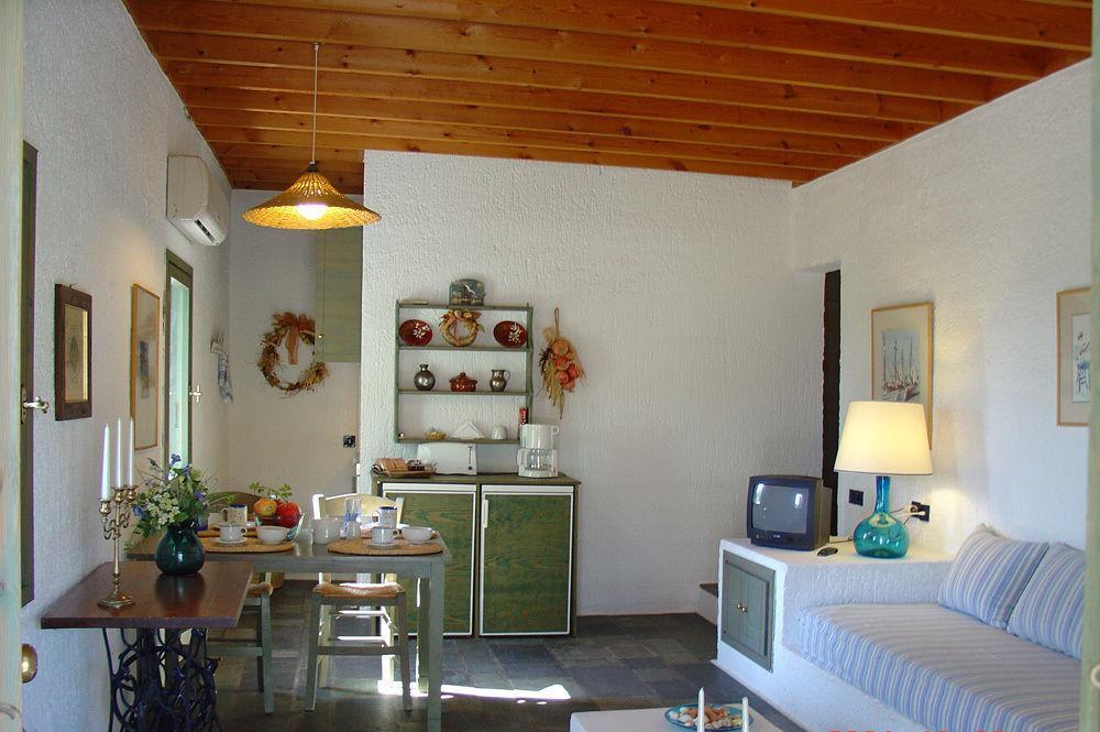 Niriides Villas Selinitsa Экстерьер фото